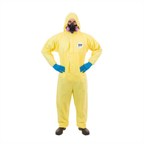 ENVIROGUARD ChemSplash® 1 Disposable Chemical Splash Hooded Coverall | 7015YS
